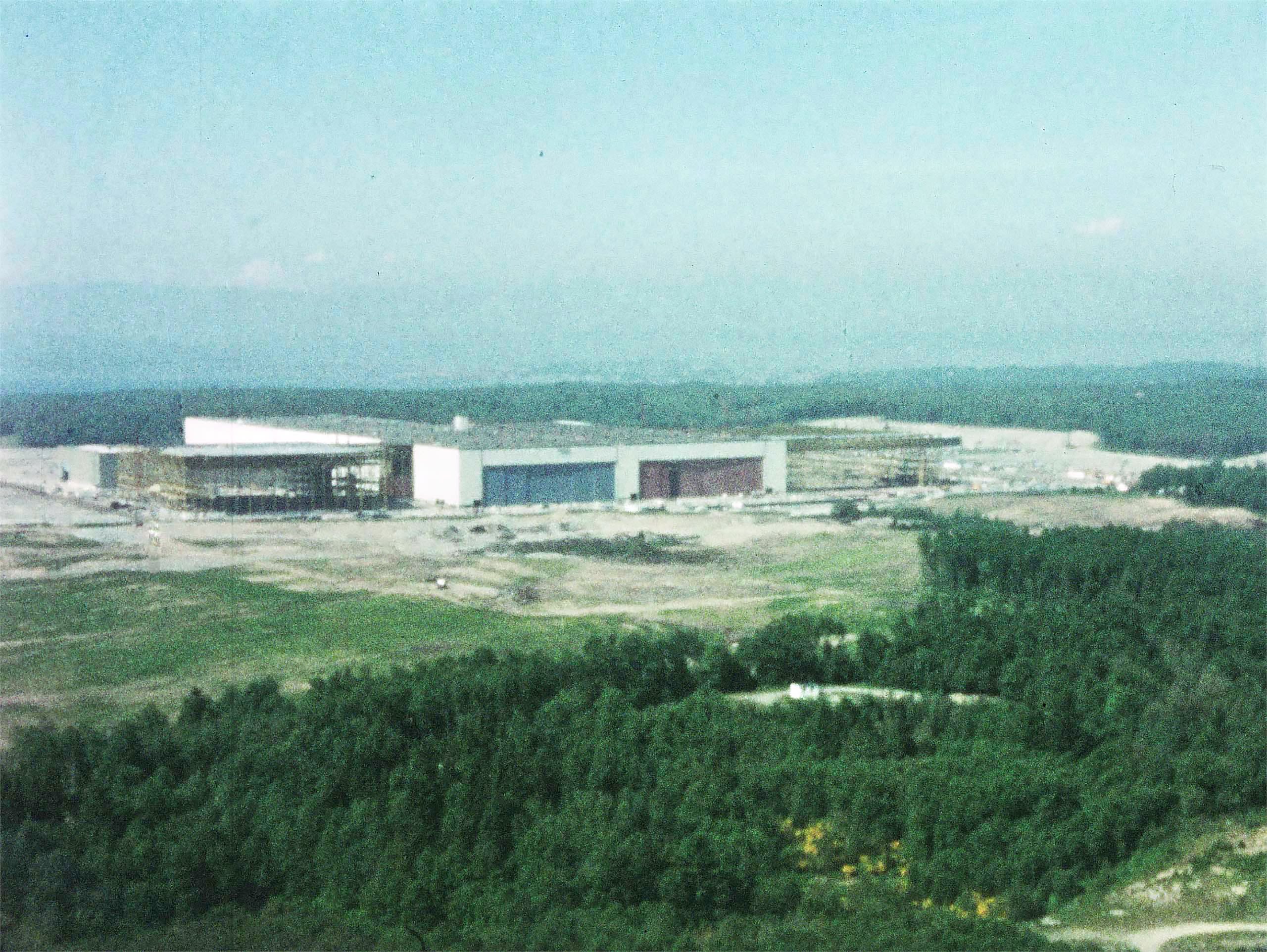 The Everett Factory construction makes progress (Pan Am Historical Foundation Film Collection).