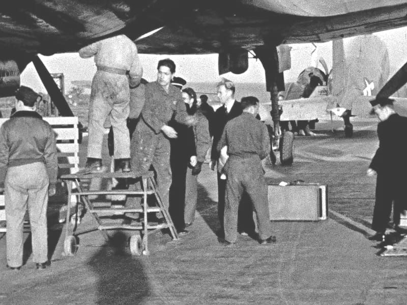 Unloading baggage at Tulln Airport. Photo: Courtesy, Ed Dover