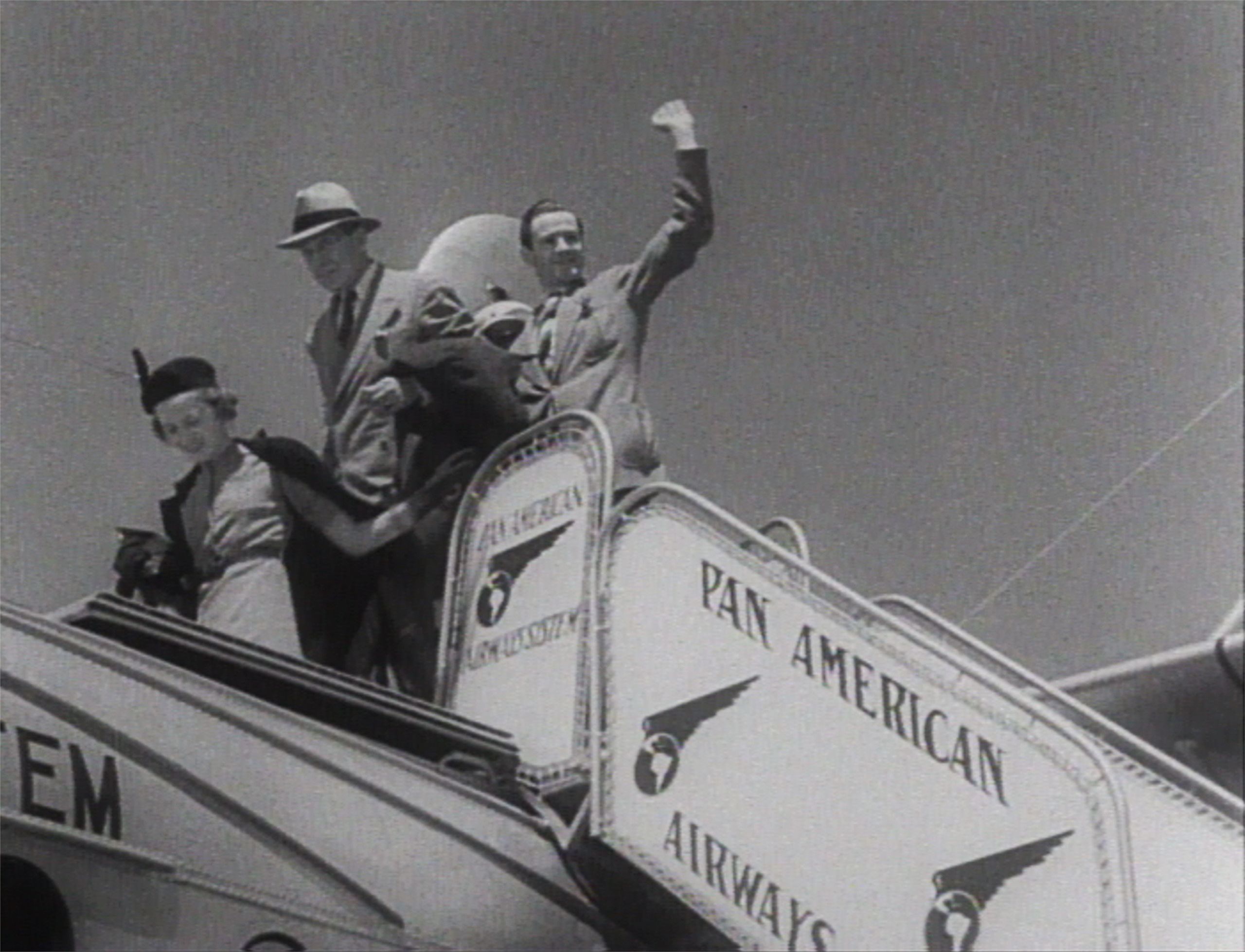 Pan American Airways Film, "Five Hours to Bermuda."