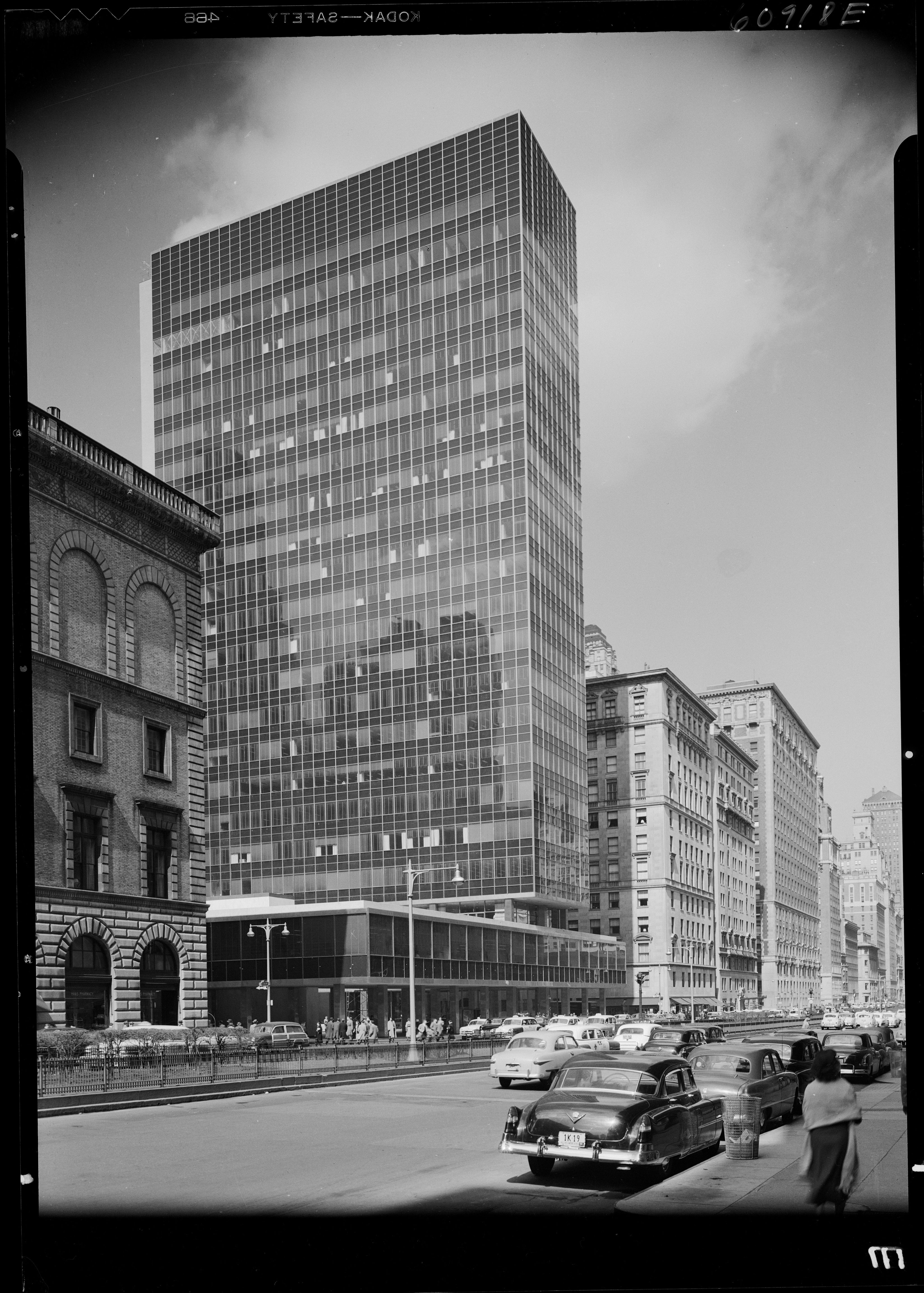 Lever House, New York March 25, 1952: Lever House, 53rd St. and Park Ave., New York City, Exterior by Gottscho-Schleisner, Inc. photographer  (Library of Congress).