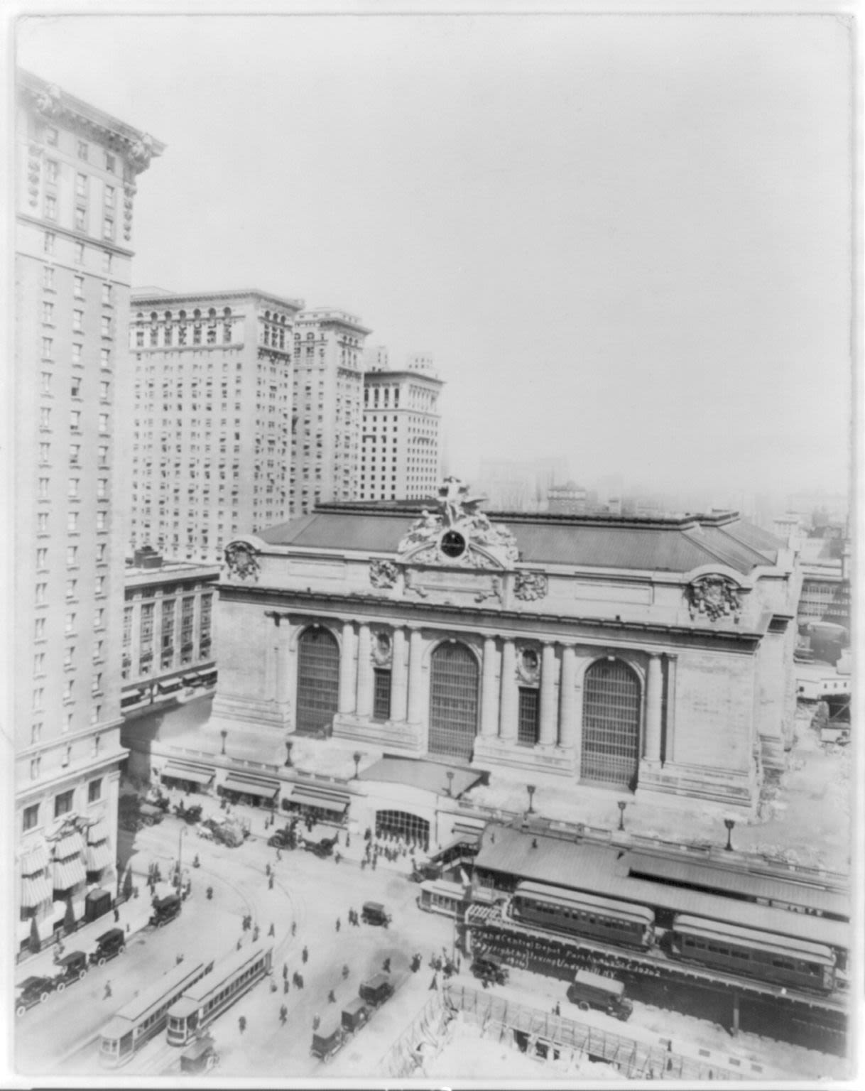 Pan Am Building, At the Crossroads of the World