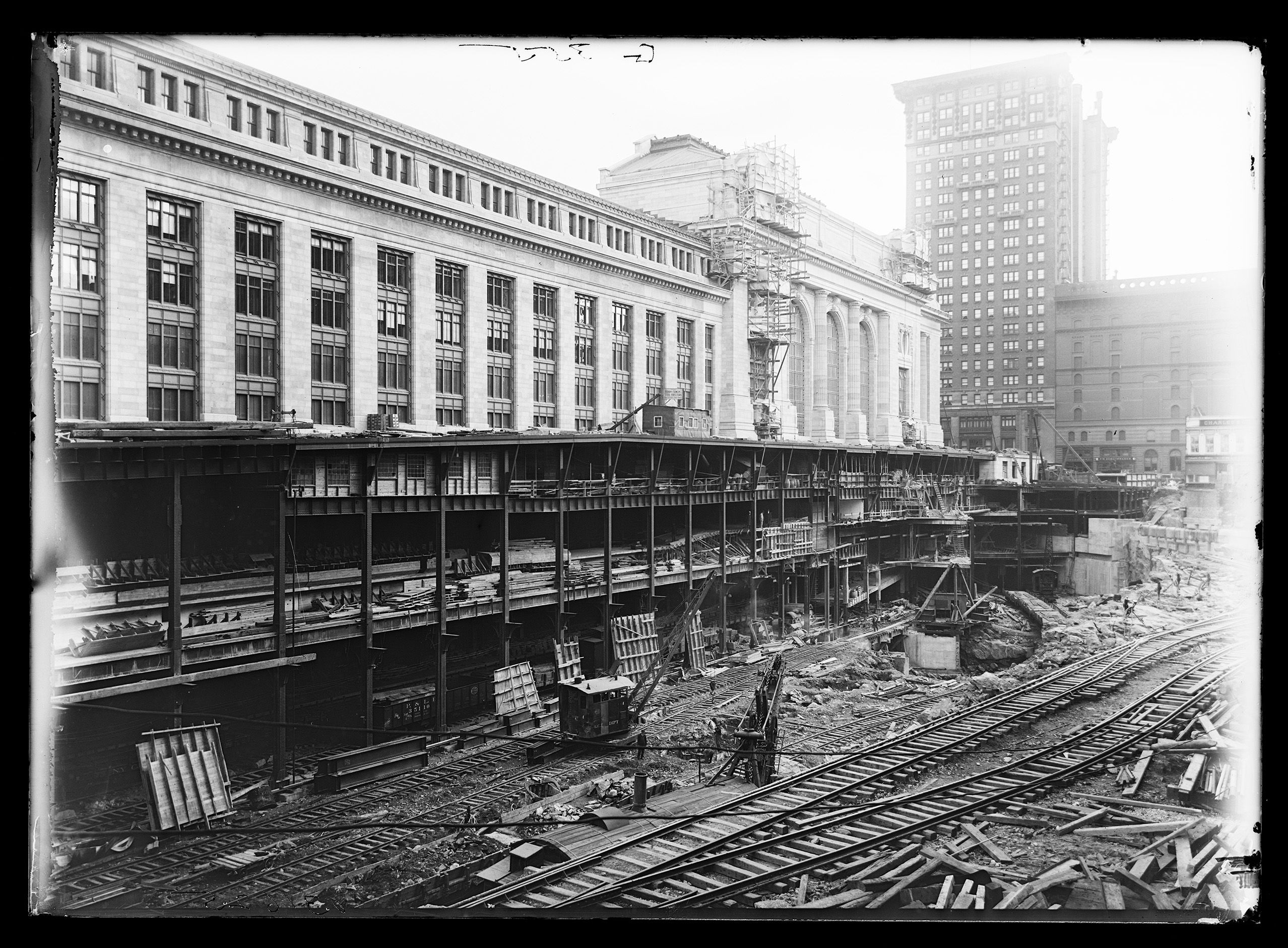 Construction of Grand Central Terminal, 1905-1915, Detroit Publishing Co. (Library of Congress).